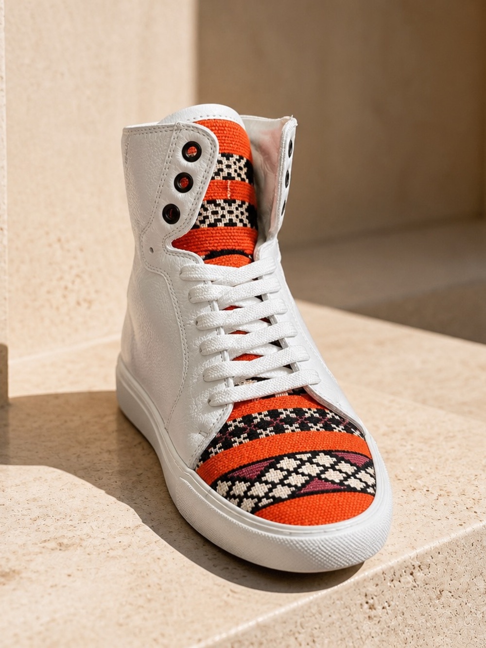 NWOB Cobra Society Men’s White Leather High Top Sneakers Orange Black - Size 11